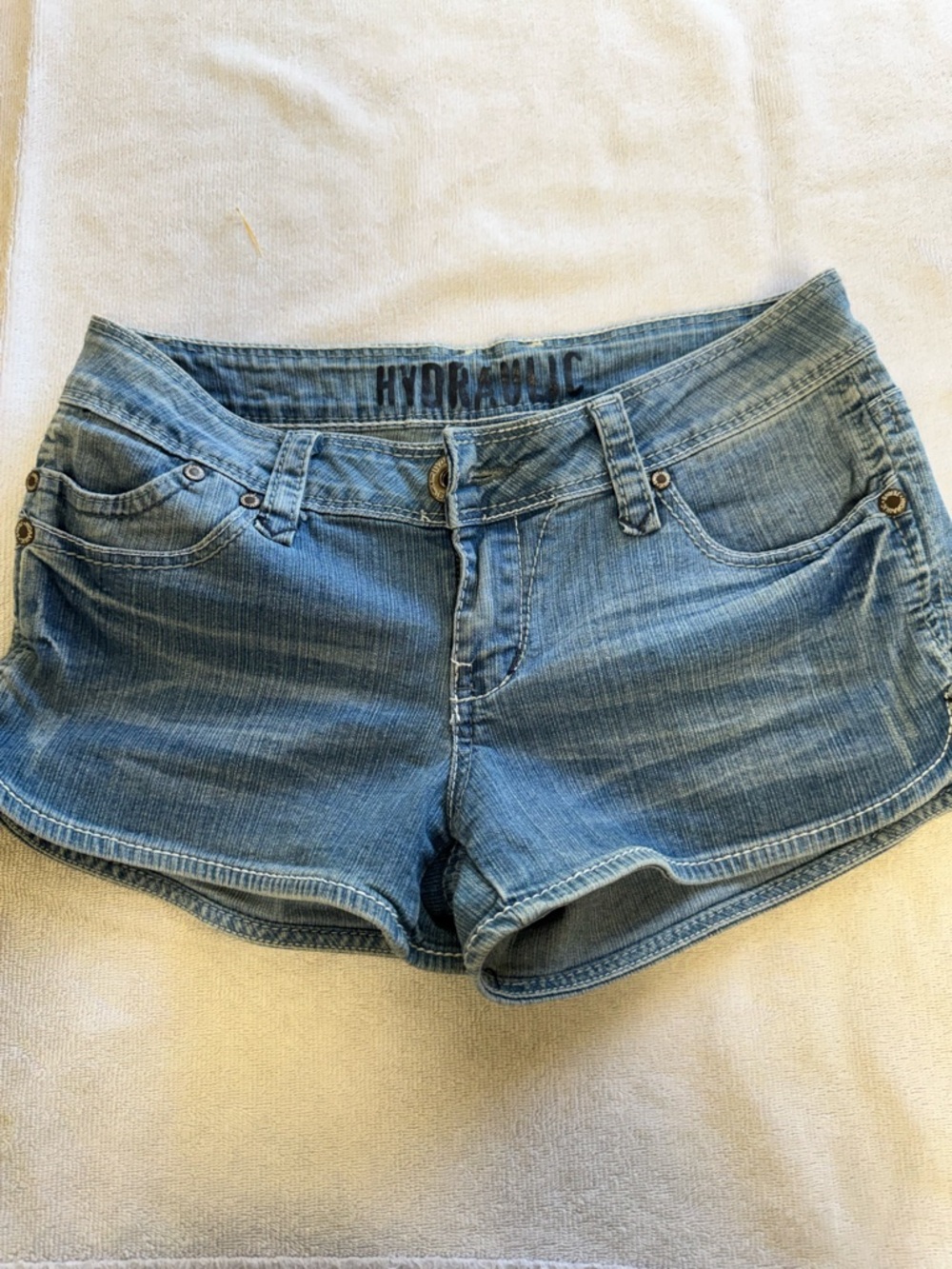 Hydraulic Women's Faded Blue Denim Low-Rise Shorts